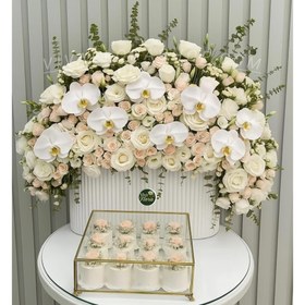 تصویر باکس گل و کیک طلوع گلها 