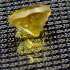 تصویر جواهر دمانتوئید D100 