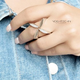 تصویر انگشتر زنانه برند فشن مدل چهار برگ استیل رنگ ثابت Fashion brand women's ring with four leaves, fixed color steel