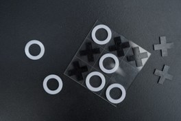 تصویر بازی دو نفره دوز شفاف 