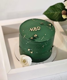 تصویر باکس گل و کیک شیک 