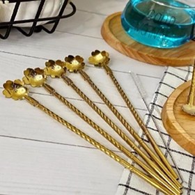 تصویر قاشق نی دار مارپیچ 