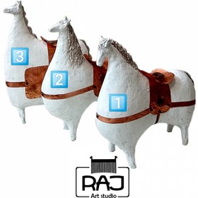 تصویر مجسمه پاپیه ماشه اسب (سه مدل) 