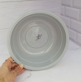 تصویر لگن پلاستیکی طوسی رنگ لبه دار 