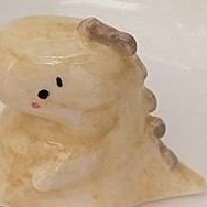 تصویر زیر سیگاری دایناسوری 