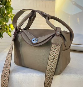 تصویر کیف هرمس صندوقی LINDY BAG 