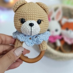 تصویر جغجغه خرس با حلقه چوبی راش Bear rattle