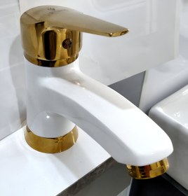 تصویر شیر روشویی سفید طلا اونیکس onix