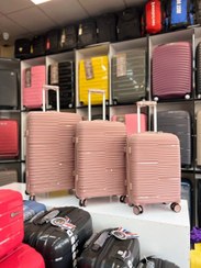 تصویر چمدان پروپیلن نشکن سایز متوسط مونزا دیزاین ۲۰۲۵ 