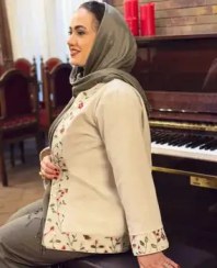 تصویر دوخت لباس سفارشی با مدل های اختصاصی وآماده 