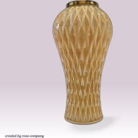 تصویر گلدان شیشه ای طرح لوزی 