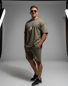 تصویر پکیج کد S3023 شامل تیشرت + شلوارک با تم خاکی 