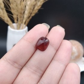 تصویر نگین گارنت سرخ تراش جواهری اصل معدنی کد 6878 