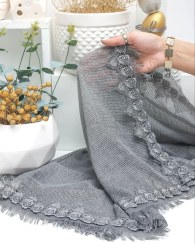 تصویر روسری حریر نخ سری پاییزه 