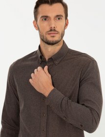 تصویر پیراهن آستین بلند مردانه یقه برگردان ساده بدون جیب قهوه ای پیرکاردین 