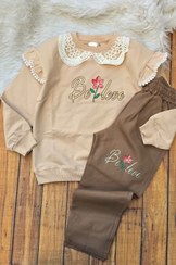 تصویر ست بلوز و شلوار یقه گیپور ۳۸ - رنگ‌کرمی / سایز۴۵ 