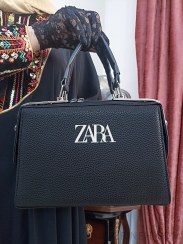 تصویر کیف زنانه دوشی صندوقی ZARA 