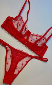 تصویر شورت و سوتین 