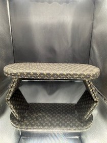 تصویر زیر دستی روسی کاشت ناخن پایه تاشو حرفه ای مشکی با طرح طلایی 