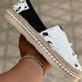 تصویر گیوه امیری سفید مشکی ( ۱۷۳۵ ) 