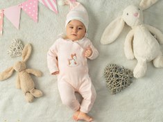 تصویر سرهمی نوزادی دانالو طرح آهو سایز ۶ تا ۹ ماه 