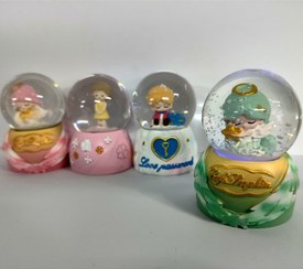 تصویر گوی موزیکال کریستال چراغ دار 