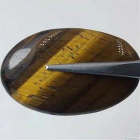 تصویر نگین سنگ چشم ببر یا tigers eye معدنی 