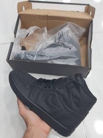 تصویر نایک ایر جردن ۱ ساقدار تمام مشکی Nike air jordan 1 high black 