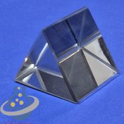 تصویر منشور شیشه ای متوسط 