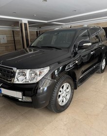 تصویر تویوتا لندکروزر ۴ در مدل 2011 ا Toyota Landcruiser 4door 4000cc Toyota Landcruiser 4door 4000cc