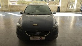 تصویر ولوو V40 مدل 2014 ا R-DESIGN PLUS R-DESIGN PLUS