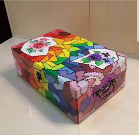 تصویر جعبه نقاشی شده چوبی برای تی بگ، جواهرات و... 