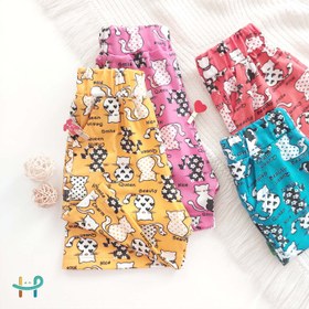 تصویر شلوارک پیشی های خالخالی 