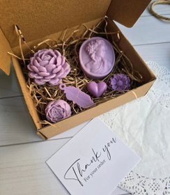 تصویر صابون عطری دستساز بسته ۶عددی کادویی رنگ بنفش 