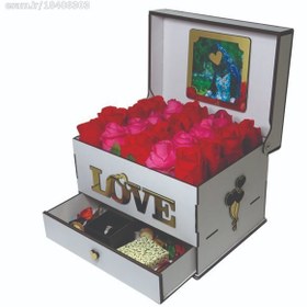 تصویر جعبه کادو ولنتاین هدیه باکس گل چوبی کد LB262 