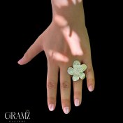 تصویر انگشتر طرح گل مدل لاویا 