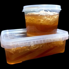 تصویر عسل باموم طبیعی 