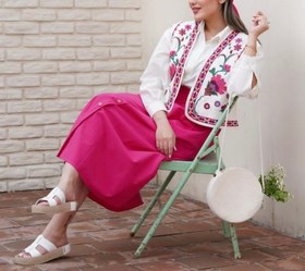 تصویر جلیقه هنری گلدوزی 