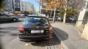 تصویر پژو 207 مدل 1402 ا دنده ای سقف شیشه ای دنده ای سقف شیشه ای