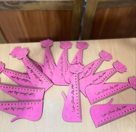 تصویر خط کش چوبی با برش لیزری 