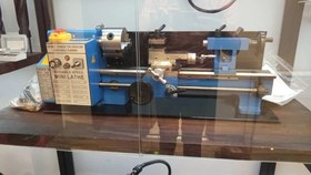 تصویر دستگاه تراش رومیزی طول 35 سانت Lathe machine LA350100