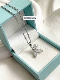 تصویر گردنبند دم وال 