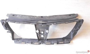 تصویر بادگیر جلو پنجره رنو لتیتود 