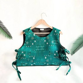 تصویر کراپ وست مجلسی زنانه برند الامور مدل بغل بندی جنس نپالی Women's Crop vest of Elamor Brand, made of Nepali fabric