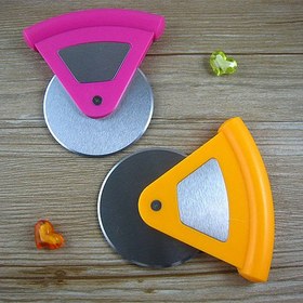 تصویر برش زن پیتزا و کیک برش زن پیتزا و کیک