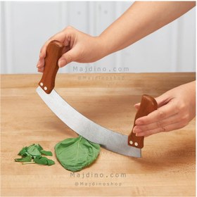 تصویر پیتزا بر مدل هلالی کد 18740 