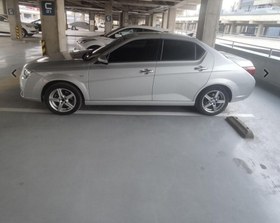 تصویر دنا پلاس مدل 1402 ا Dena plus 1700cc Automatic Dena plus 1700cc Automatic