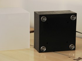 تصویر چراغ رومیزی P1 - Pine 