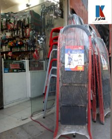 تصویر نردبان ۴ پله تاشو مدل نگین 