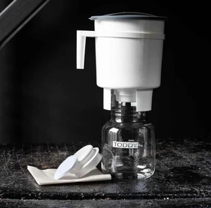 تصویر فروشگاه کافه آمیس